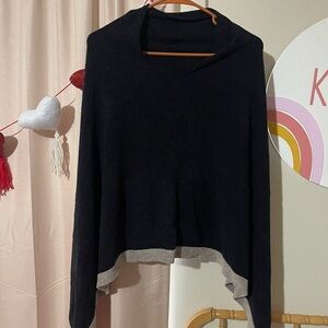 Barefoot Dreams Cozy Chic Black Beach Rock Poncho NWT